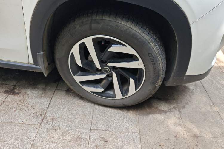 Used Citroen C3-XR 2015 1.6L Manual Pioneer Model Right Front Wheel Hub