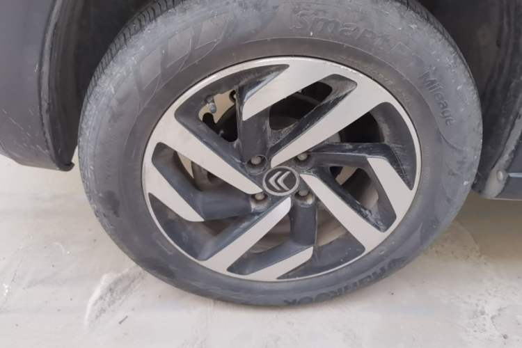 Used Citroen C3-XR 2015 1.6L Automatic Pioneer Model Right Rear Wheel Hub