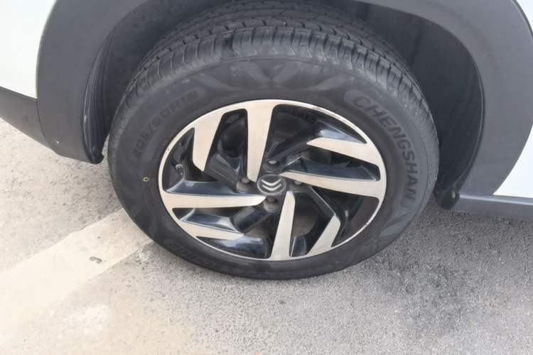 Used Citroen C3-XR 2015 1.6THP Automatic Pioneer Model Right Rear Wheel Hub