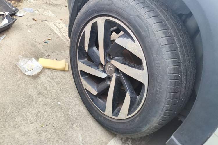 Used Citroen C3-XR 2015 1.6L Automatic Smart Version Right Rear Wheel Hub