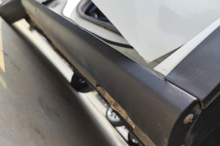 Used Citroen C3-XR 2015 1.6L Automatic Pioneer Model Right Side Sill