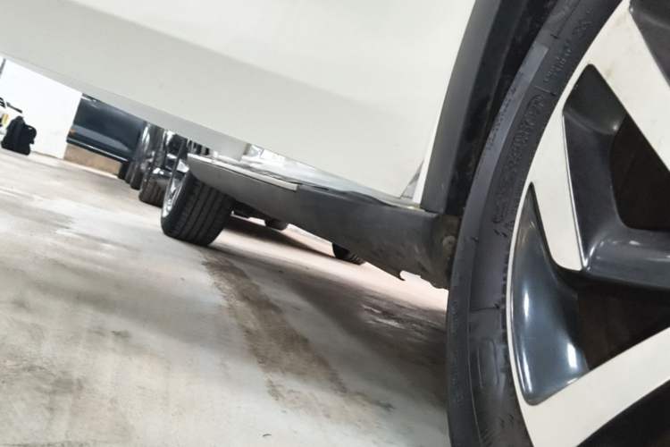 Used Citroen C3-XR 2015 1.6L Automatic Pioneer Model Right Side Sill