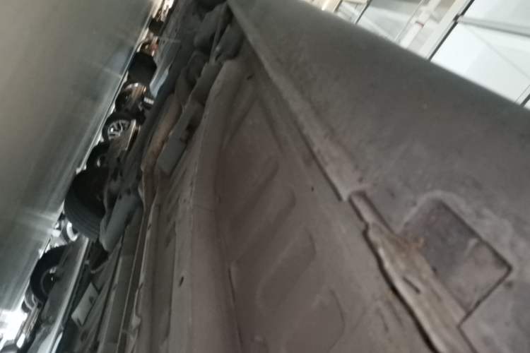 Used Citroen C3-XR 2015 1.6L Manual Pioneer Model Right Side Sill