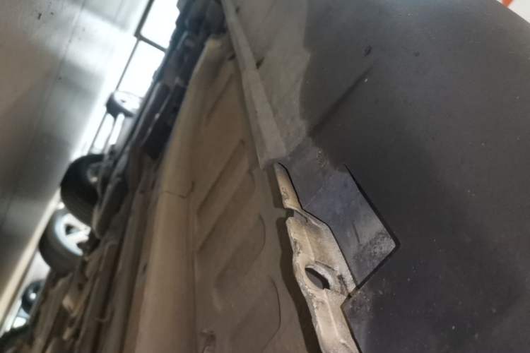 Used Citroen C3-XR 2015 1.6L Manual Fashion Edition Right Side Sill