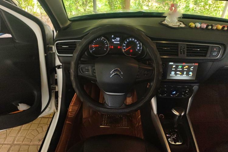 Used Citroen C3-XR 2015 1.6L Automatic Pioneer Model Steering Wheel