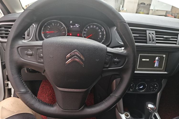 Used Citroen C3-XR 2015 1.6L Automatic Smart Version Steering Wheel