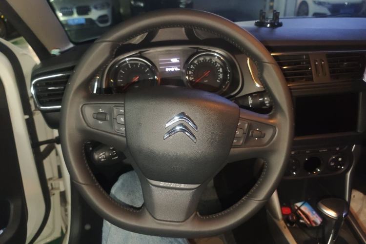 Used Citroen C3-XR 2015 1.6L Automatic Smart Version Steering Wheel
