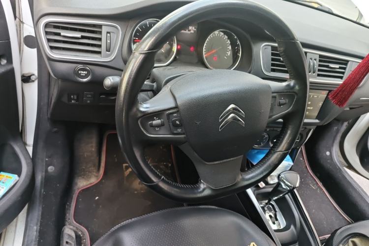 Used Citroen C3-XR 2015 1.6THP Automatic Flagship Model Steering Wheel