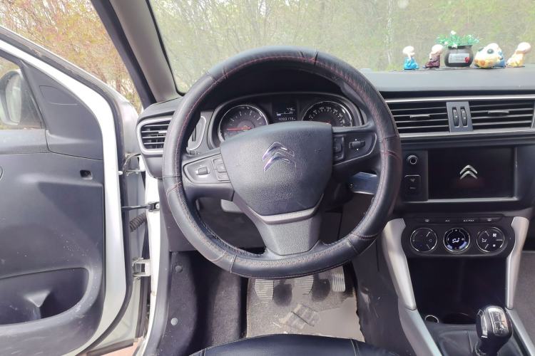 Used Citroen C3-XR 2015 1.6L Manual Pioneer Model Steering Wheel