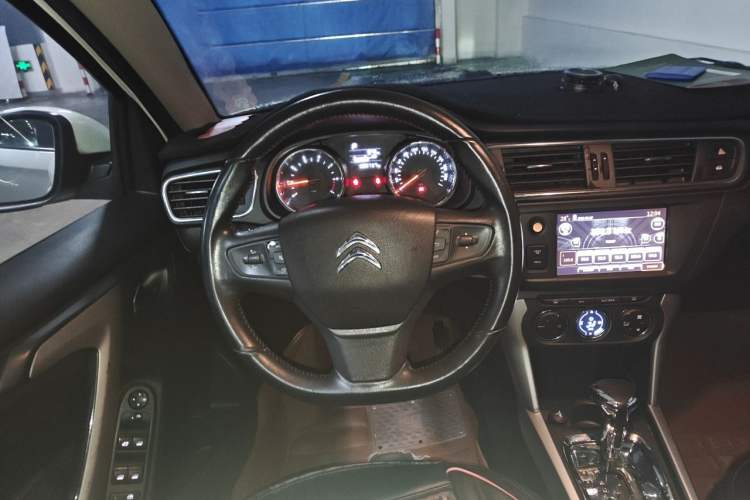 Used Citroen C3-XR 2015 1.6L Automatic Pioneer Model Steering Wheel