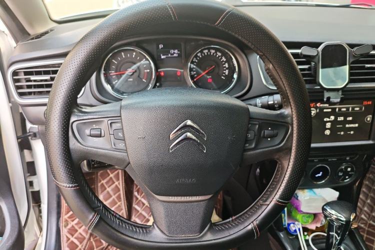 Used Citroen C3-XR 2015 1.6THP Automatic Flagship Model Steering Wheel