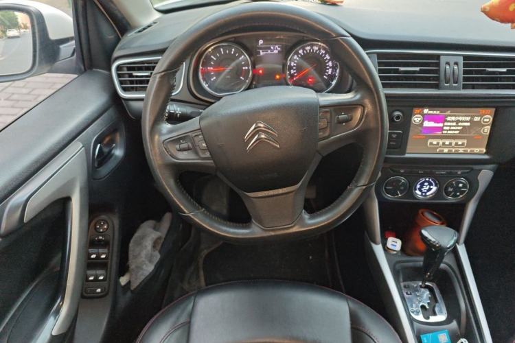 Used Citroen C3-XR 2015 1.6L Automatic Smart Version Steering Wheel
