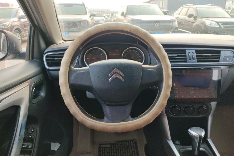 Used Citroen C3-XR 2015 1.6L Automatic Fashion Model Steering Wheel