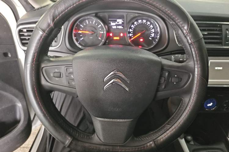 Used Citroen C3-XR 2015 1.6L Manual Pioneer Model Steering Wheel
