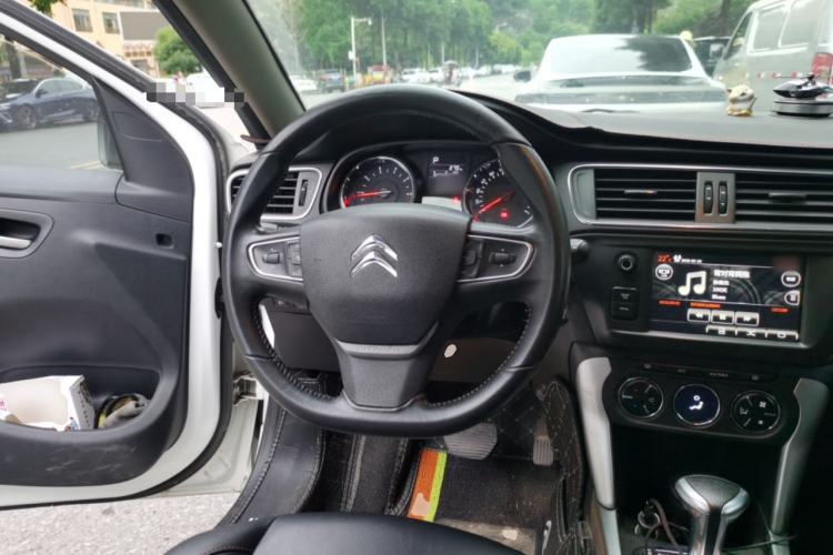 Used Citroen C3-XR 2015 1.6THP Automatic Pioneer Model Steering Wheel