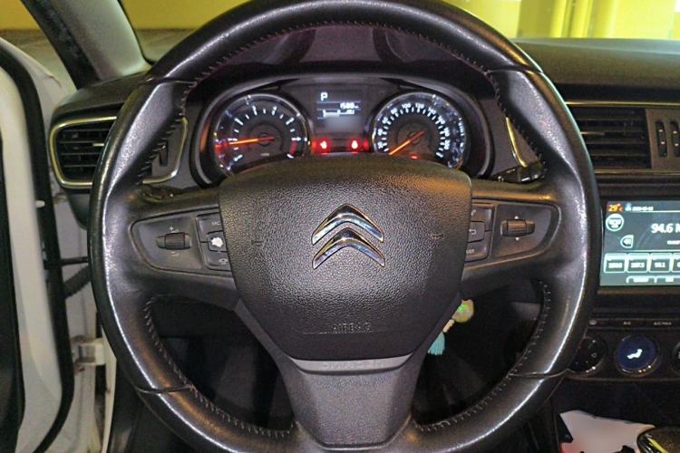 Used Citroen C3-XR 2015 1.6THP Automatic Flagship Model Steering Wheel