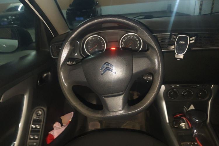 Used Citroen C3-XR 2015 1.6L Automatic Fashion Model Steering Wheel