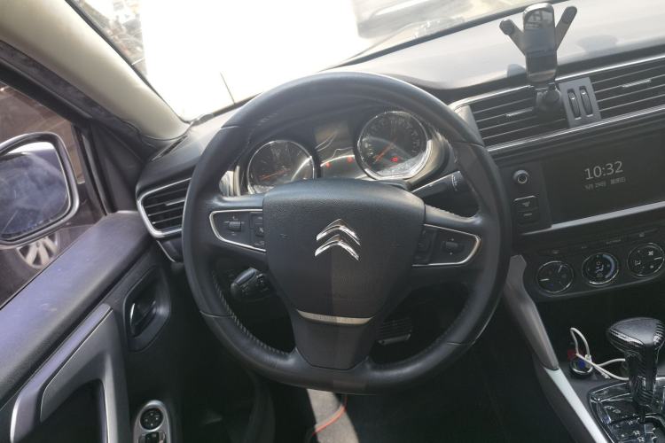 Used Citroen C3-XR 2015 1.6THP Automatic Flagship Model Steering Wheel