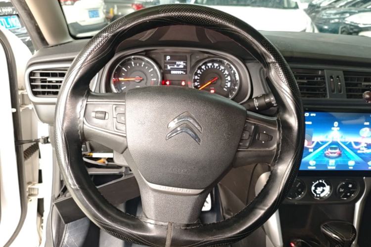 Used Citroen C3-XR 2015 1.6THP Automatic Pioneer Model Steering Wheel