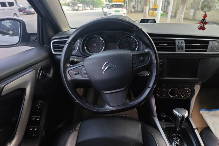 Used Citroen C3-XR 2015 1.6L Automatic Smart Version Steering Wheel