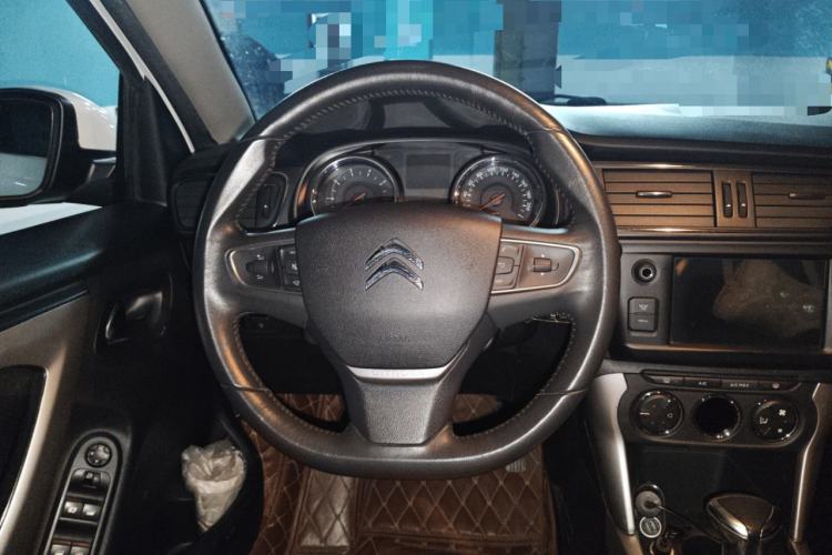 Used Citroen C3-XR 2015 1.6THP Automatic Pioneer Model Steering Wheel
