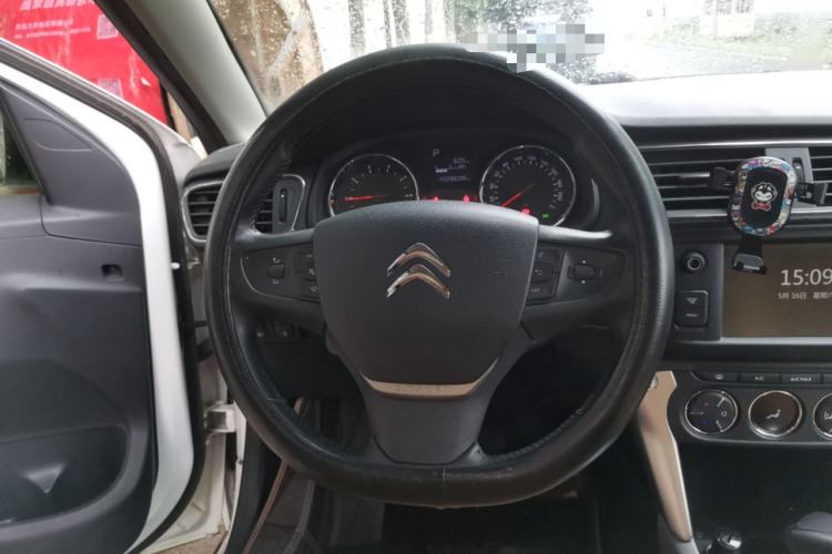 Used Citroen C3-XR 2015 1.6THP Automatic Pioneer Model Steering Wheel