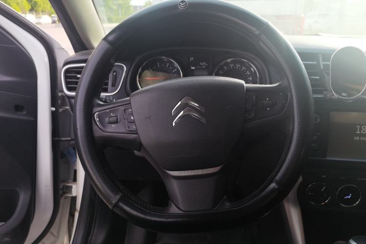 Used Citroen C3-XR 2015 1.6L Automatic Smart Version Steering Wheel