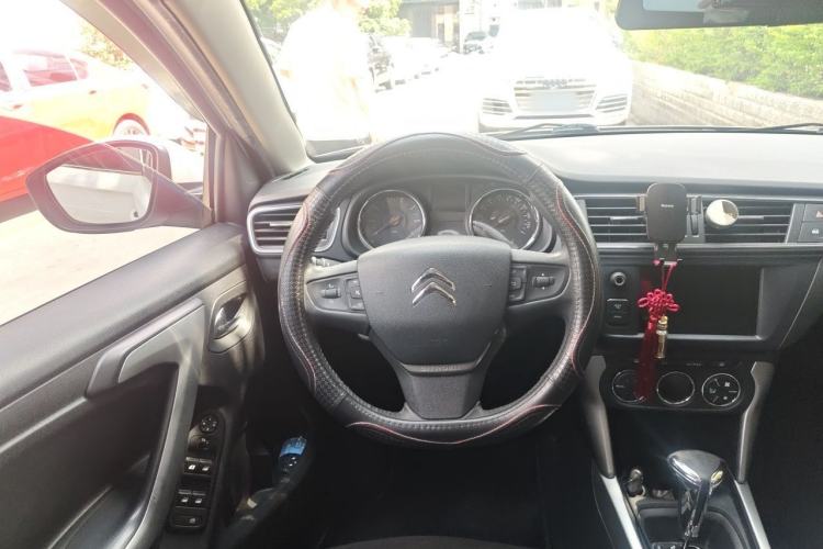 Used Citroen C3-XR 2015 1.6THP Automatic Pioneer Model Steering Wheel