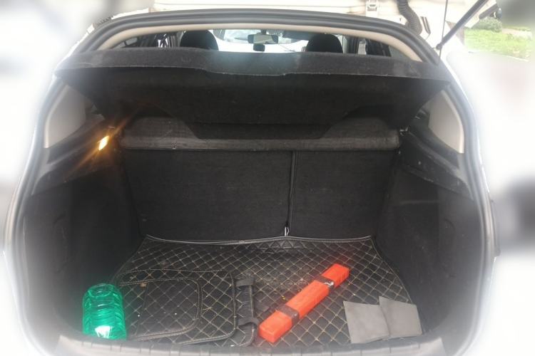 Used Citroen C3-XR 2015 1.6L Automatic Pioneer Model Trunk