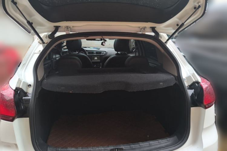 Used Citroen C3-XR 2015 1.6L Automatic Pioneer Model Trunk
