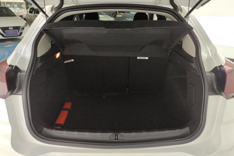 Used Citroen C3-XR 2015 1.6L Automatic Pioneer Model Trunk