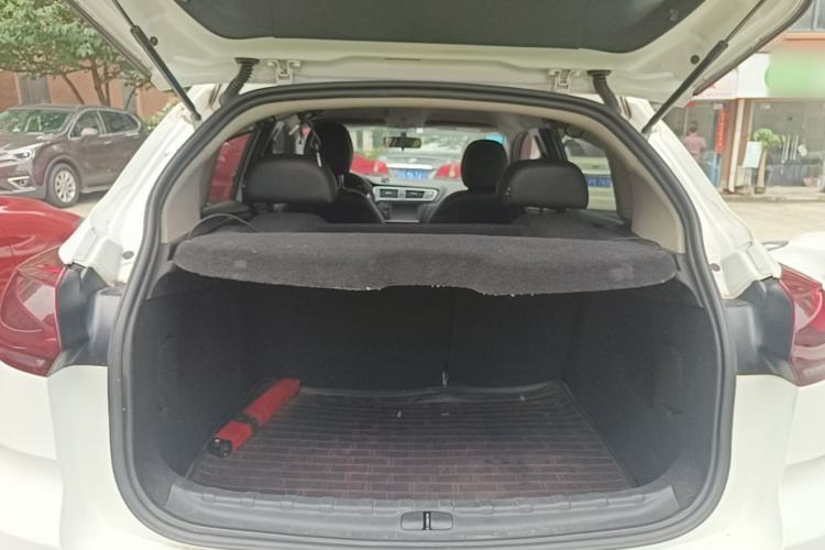 Used Citroen C3-XR 2015 1.6L Automatic Pioneer Model Trunk