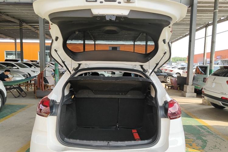 Used Citroen C3-XR 2015 1.6L Automatic Pioneer Model Trunk