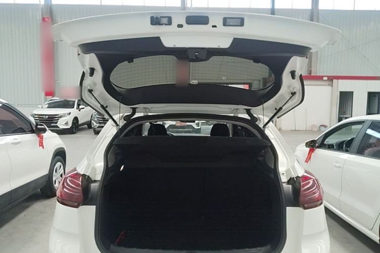 Used Citroen C3-XR 2015 1.6L Automatic Fashion Model Trunk