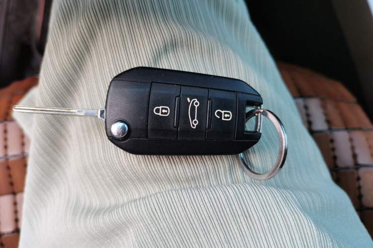 Used Citroen C3-XR 2015 1.6L Automatic Pioneer Model Vehicle Key