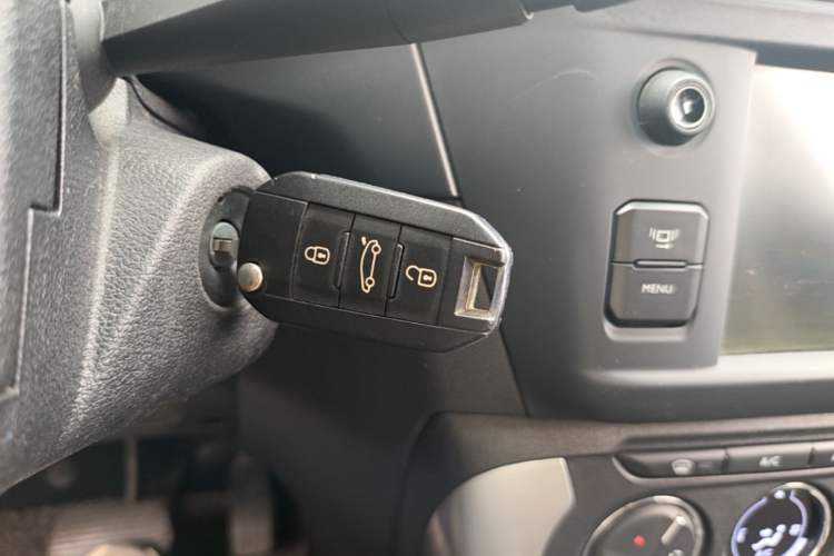 Used Citroen C3-XR 2015 1.6L Automatic Pioneer Model Vehicle Key