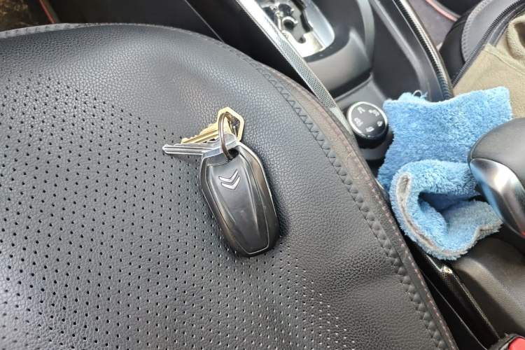 Used Citroen C3-XR 2015 1.6THP Automatic Flagship Model Vehicle Key