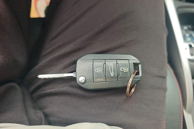 Used Citroen C3-XR 2015 1.6L Automatic Pioneer Model Vehicle Key