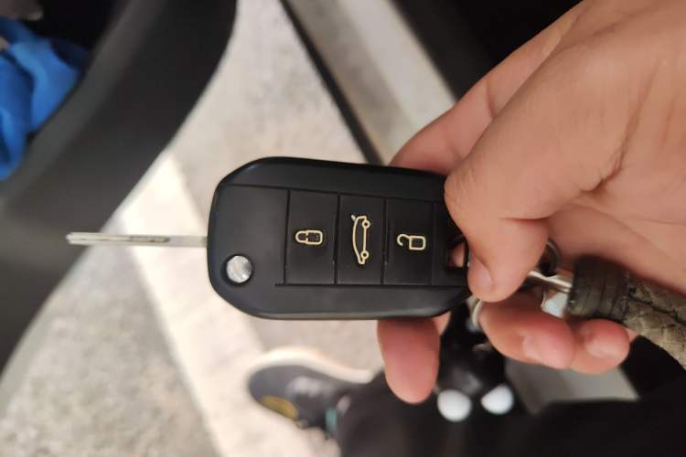 Used Citroen C3-XR 2015 1.6L Automatic Pioneer Model Vehicle Key