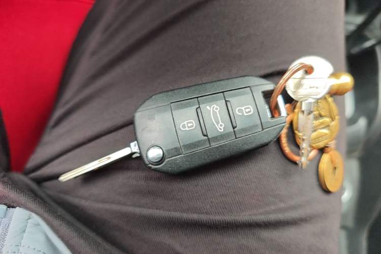 Used Citroen C3-XR 2015 1.6THP Automatic Pioneer Model Vehicle Key