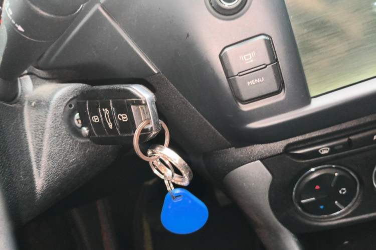 Used Citroen C3-XR 2015 1.6L Automatic Pioneer Model Vehicle Key