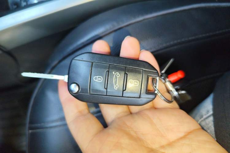 Used Citroen C3-XR 2015 1.6L Automatic Pioneer Model Vehicle Key