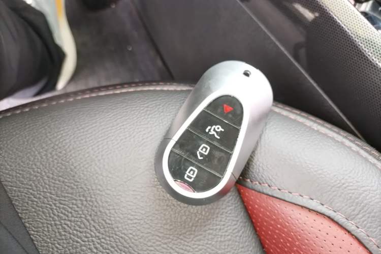 Used Citroen C3-XR 2015 1.6THP Automatic Flagship Model Vehicle Key
