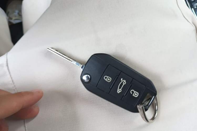 Used Citroen C3-XR 2015 1.6L Automatic Pioneer Model Vehicle Key