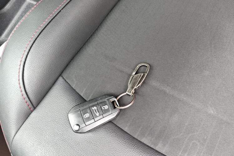 Used Citroen C3-XR 2015 1.6L Automatic Pioneer Model Vehicle Key