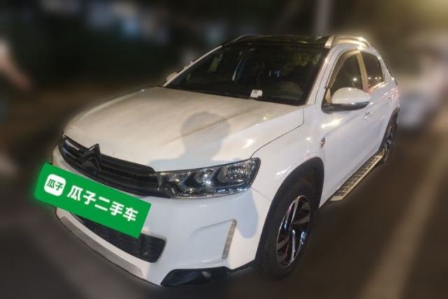 Używany Citroen C3-XR 2015 1.6THP Automatic Smart Model