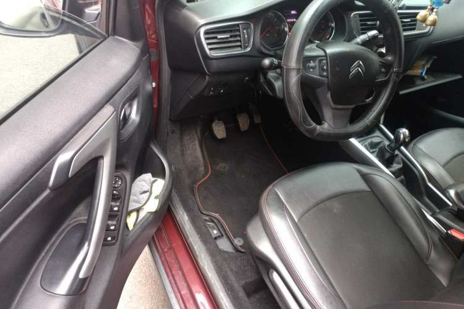 Used Citroen C3-XR 2017 1.6L Manual Pioneer Model Driver Seat
