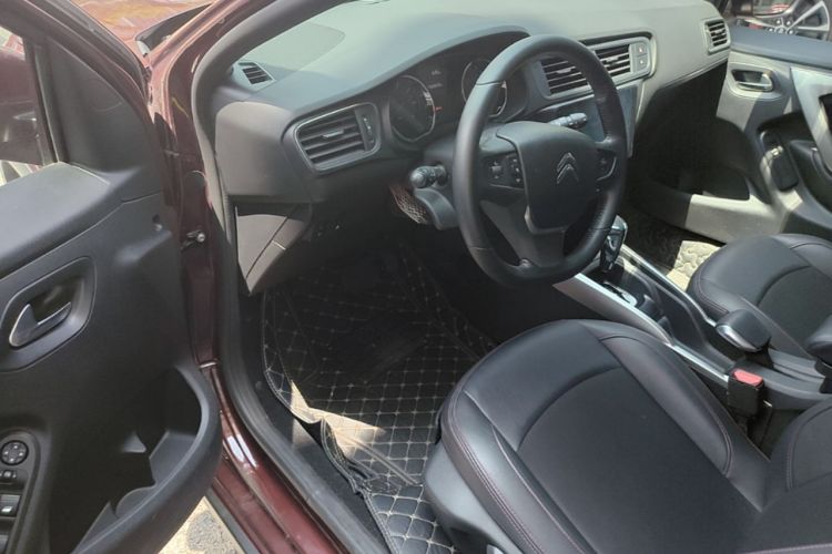 Used Citroen C3-XR 2017 1.6L Automatic Pioneer Model Driver Seat