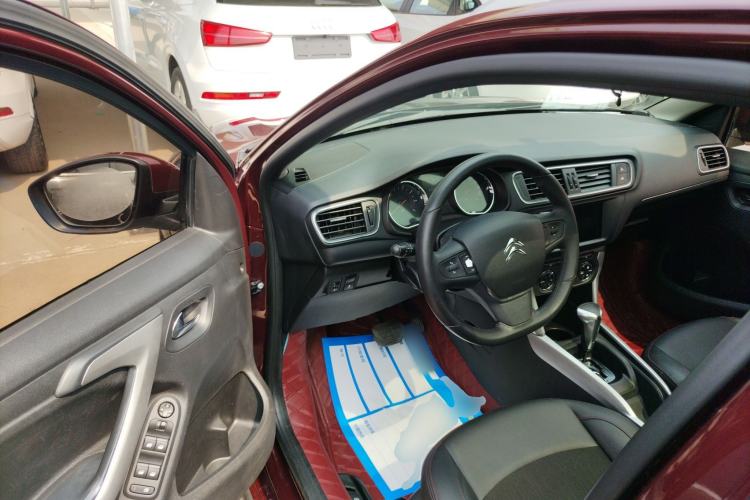 Used Citroen C3-XR 2017 1.6L Automatic Pioneer Model Driver Seat