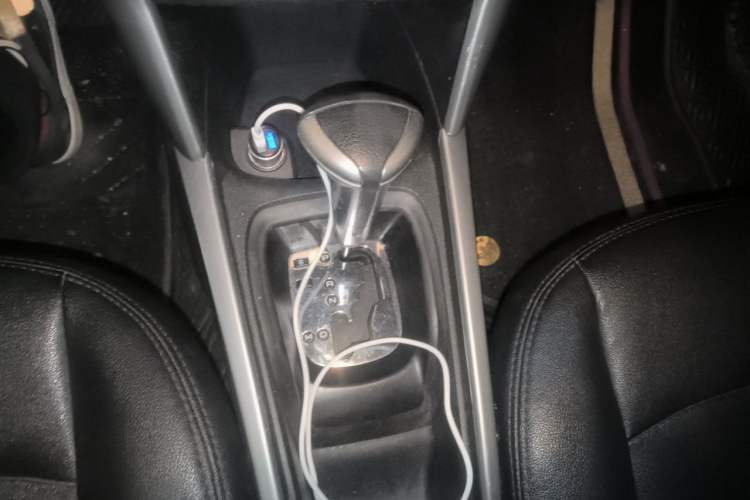 Used Citroen C3-XR 2017 1.6L Automatic Fashion Model Gear Lever